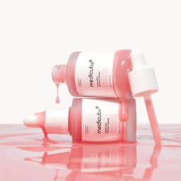 Medicube PDRN Pink Peptide Serum (30 ml)
